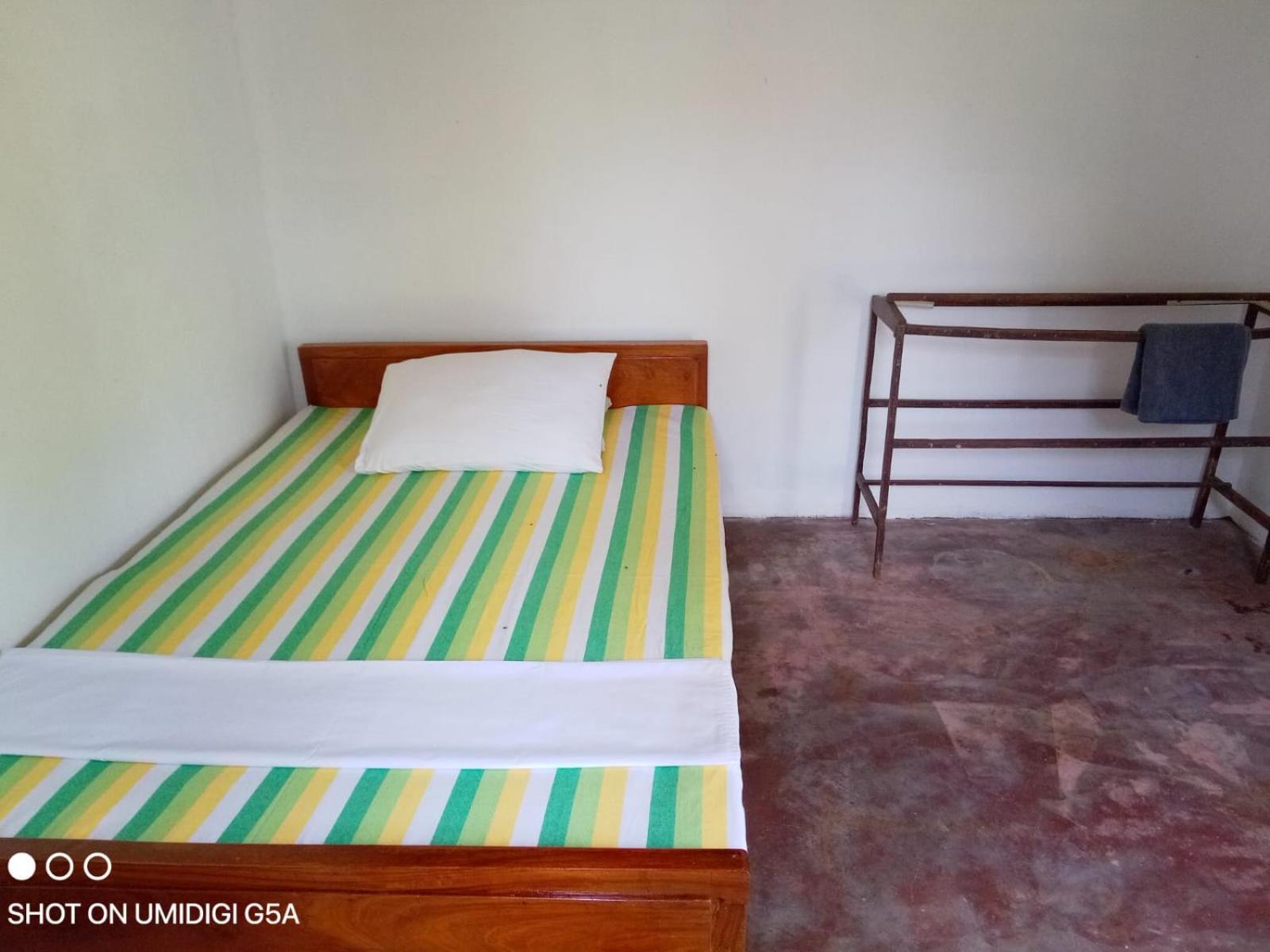 Galle Side Homestay Exterior photo