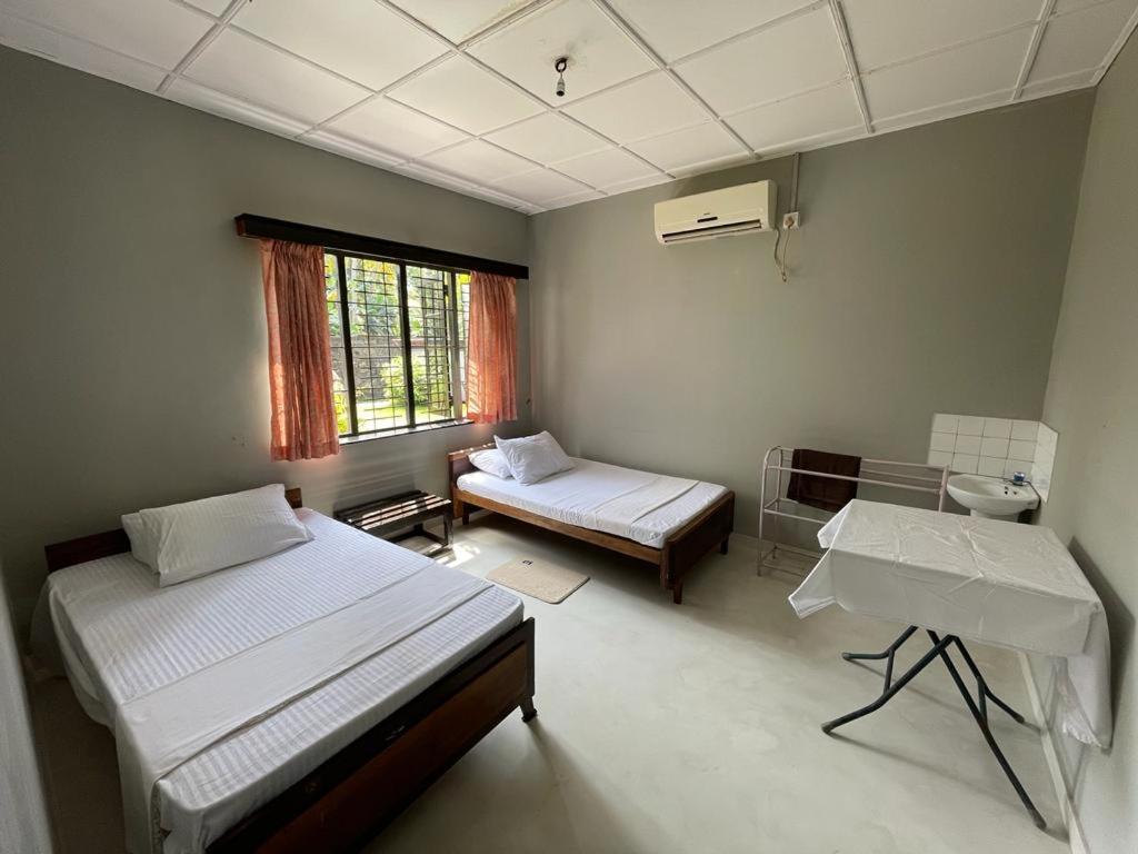 Galle Side Homestay Exterior photo